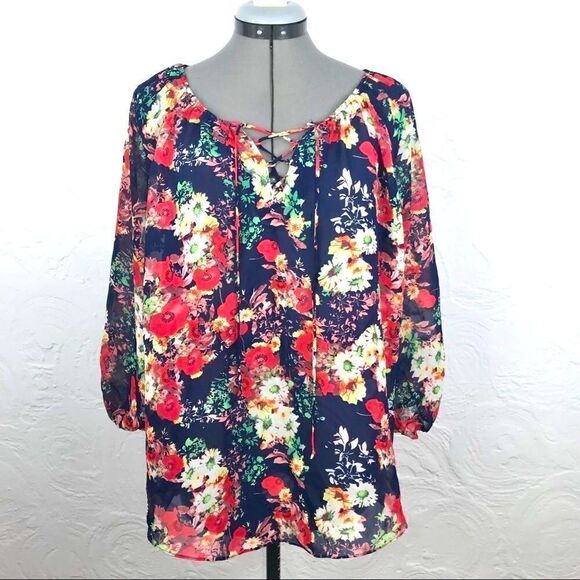 CB Established 1962 Navy Floral Semi Sheer blouse - Picture 2 of 10